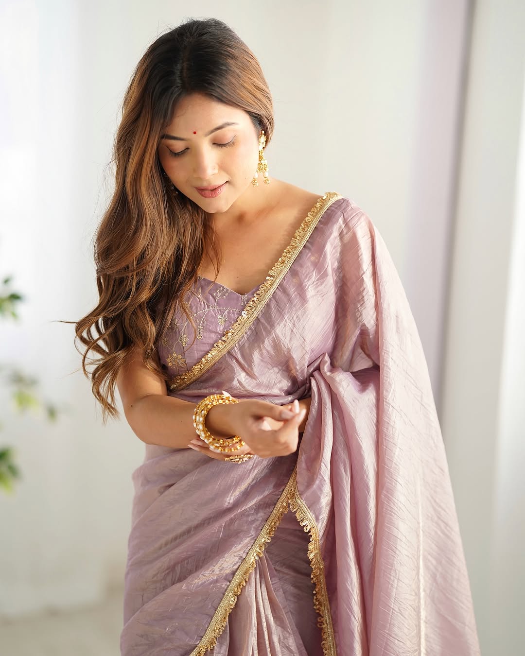 One Minute Ready To Wear Premium Lavendar Tissue Silk Gold Crush Saree with Designer Lace Border With Stitch Blouse