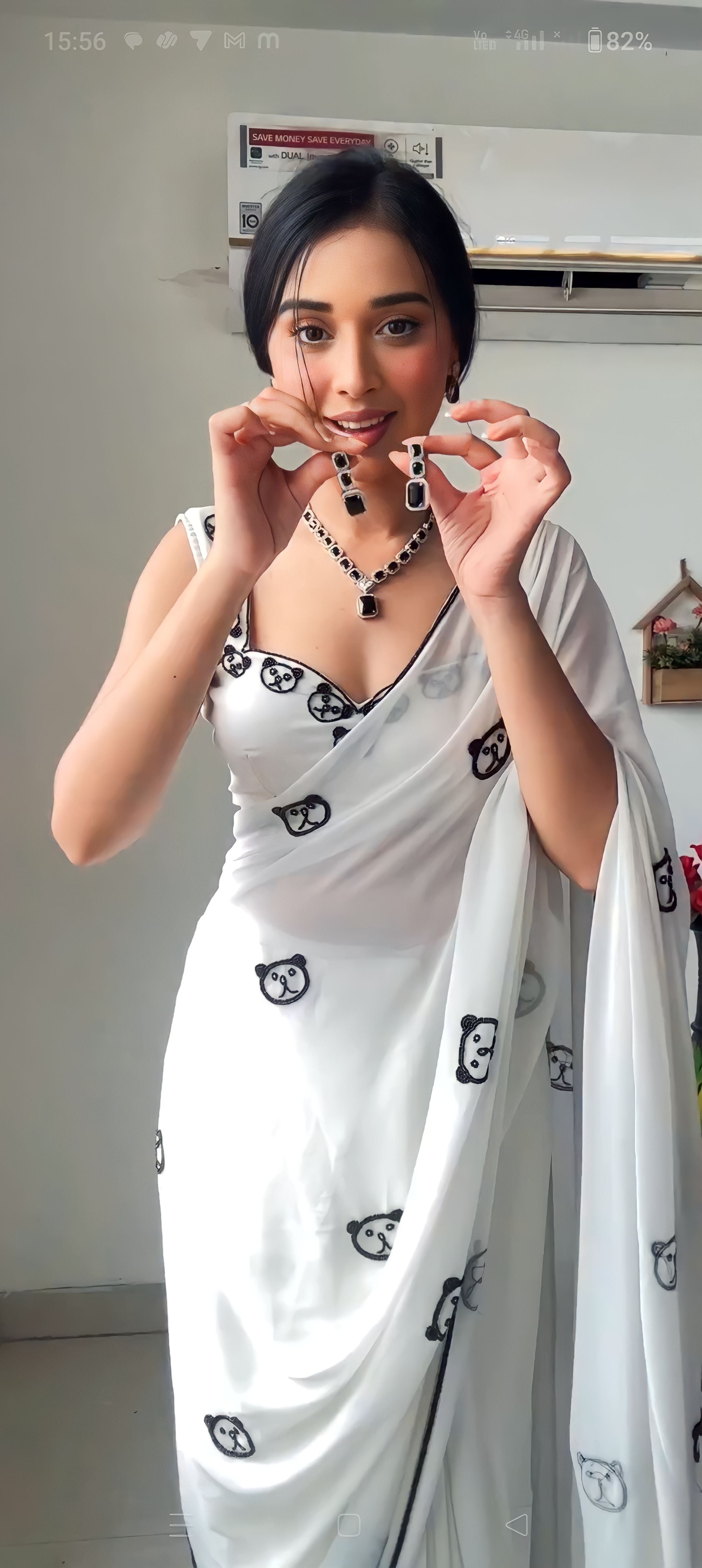 One Minute Ready To Wear Classic Allure White Saree