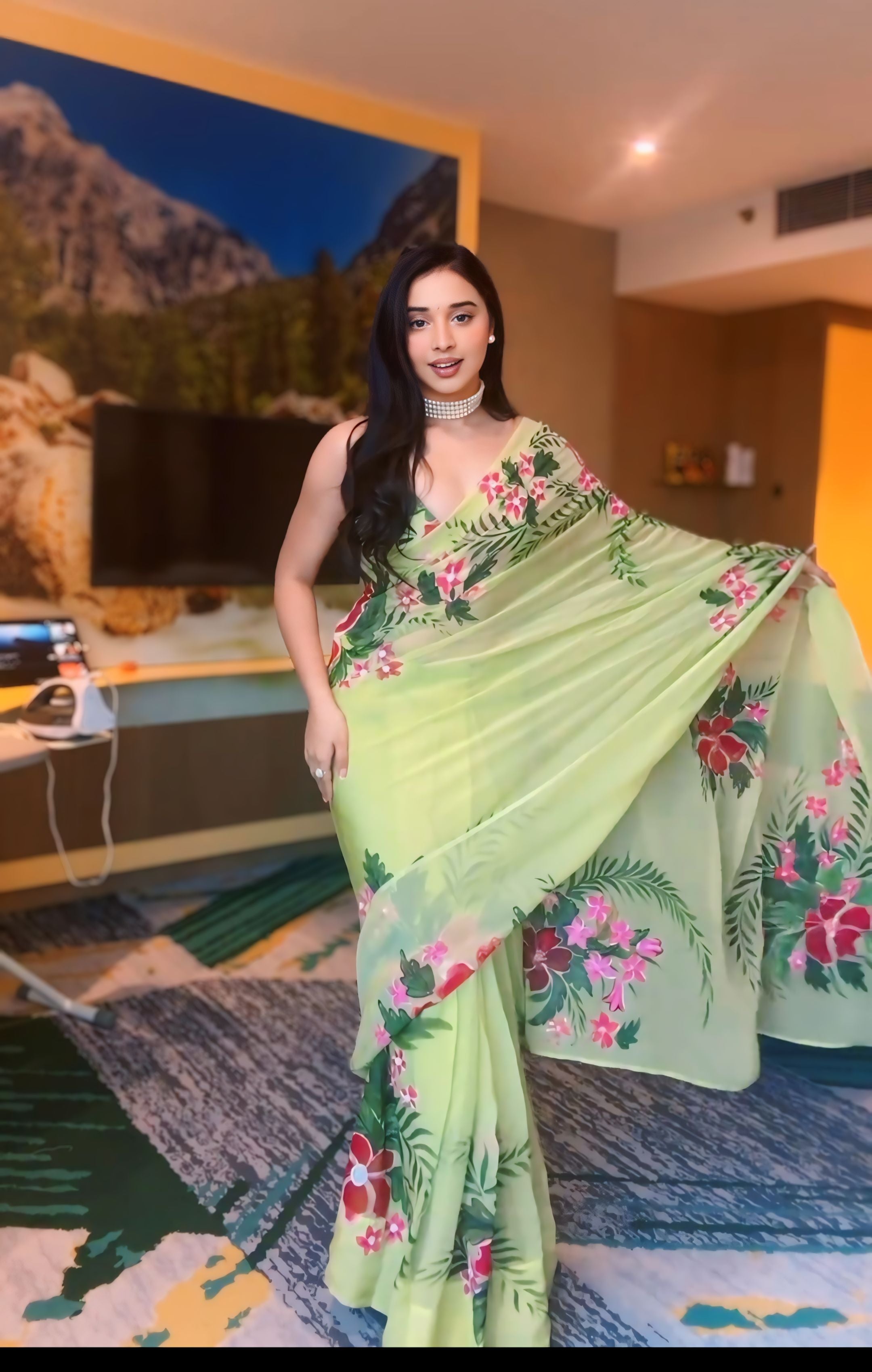 One Minute Ready To Wear Nature's Embrace Saree