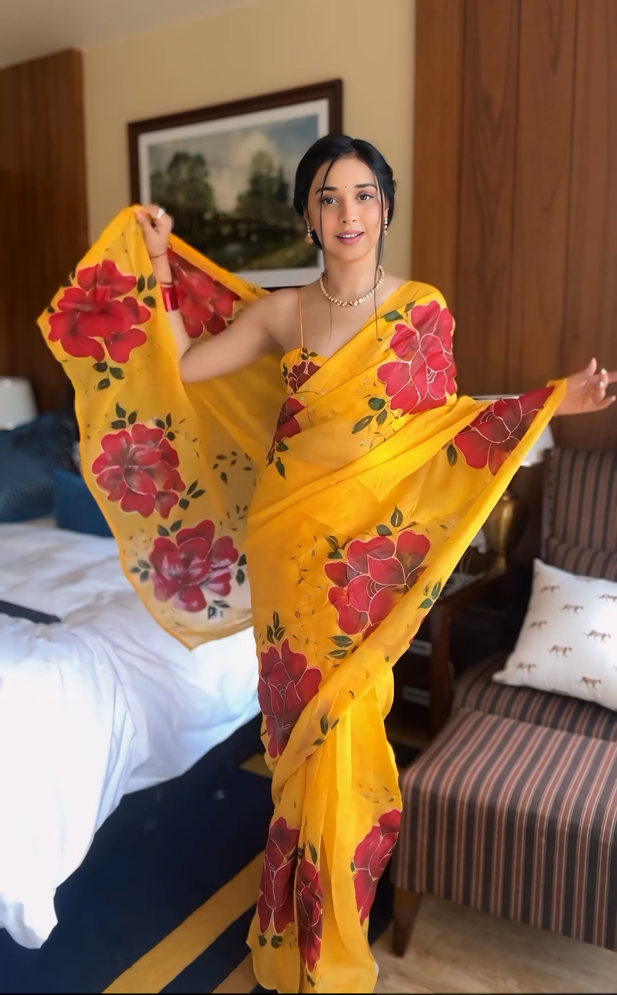 One Minute Ready To Wear Luminous Beauty Saree