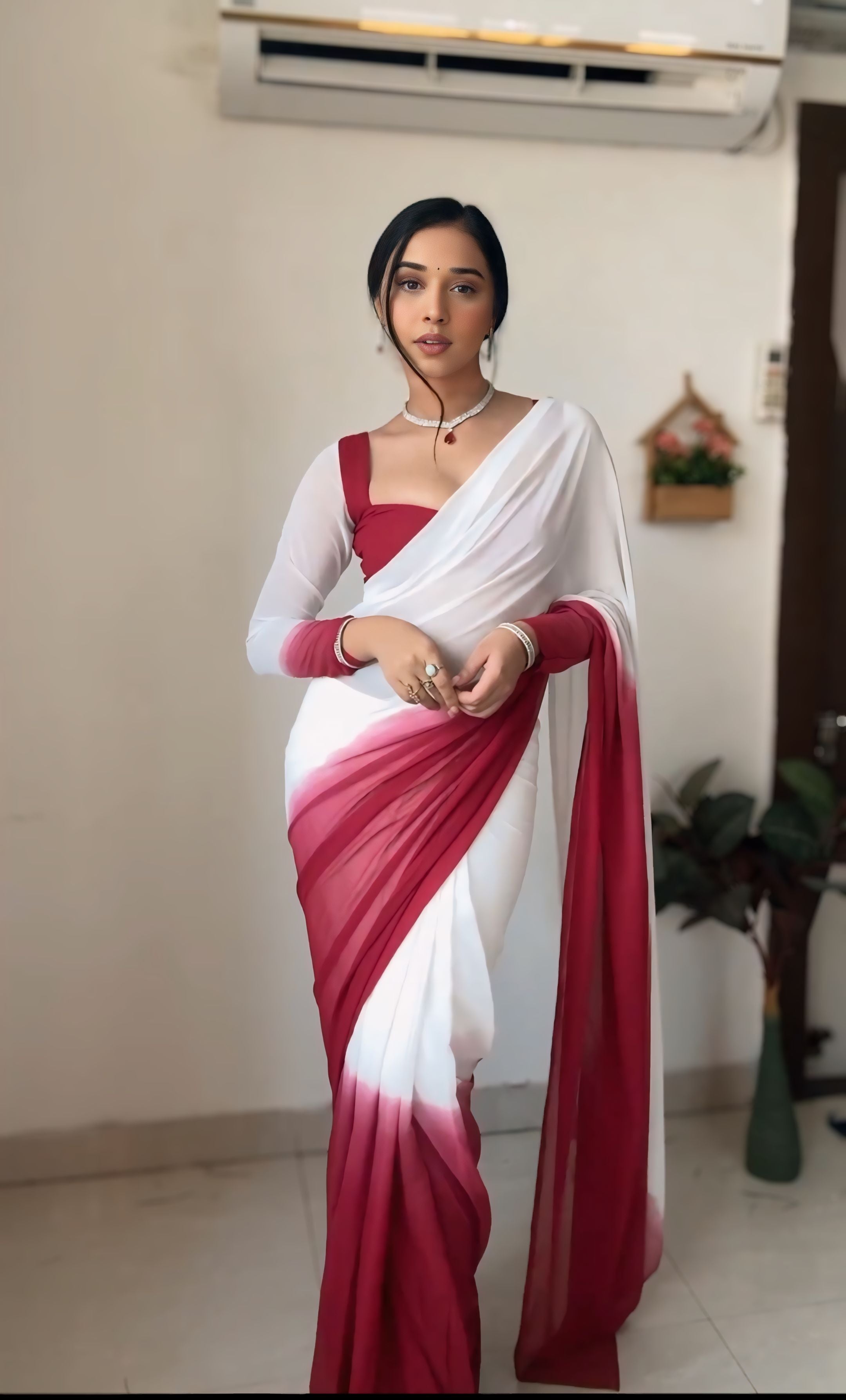 One Minute Ready To Wear Radiant Elegance Saree