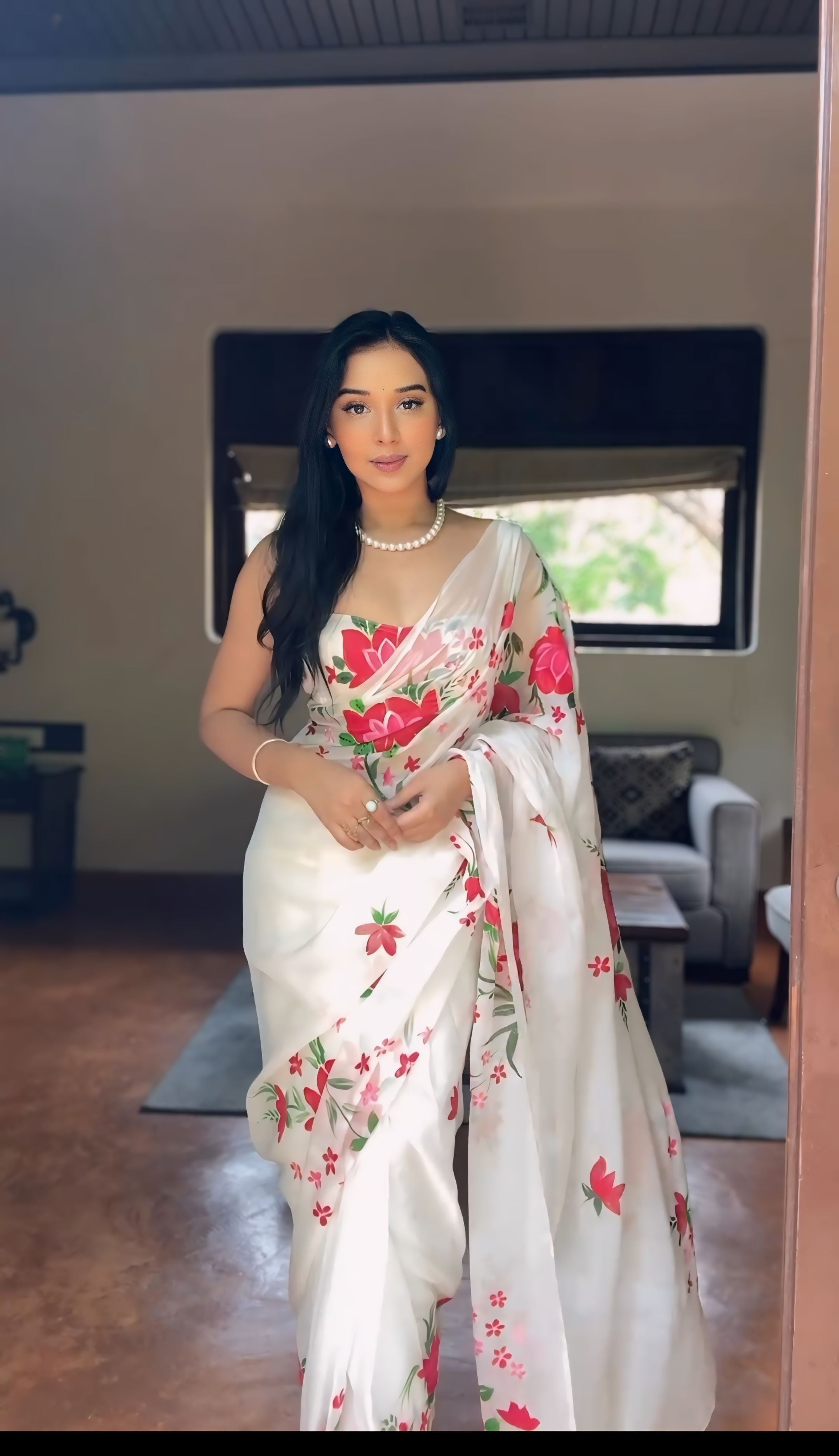 One Minute Ready To Wear Floral Organza Elegance Saree