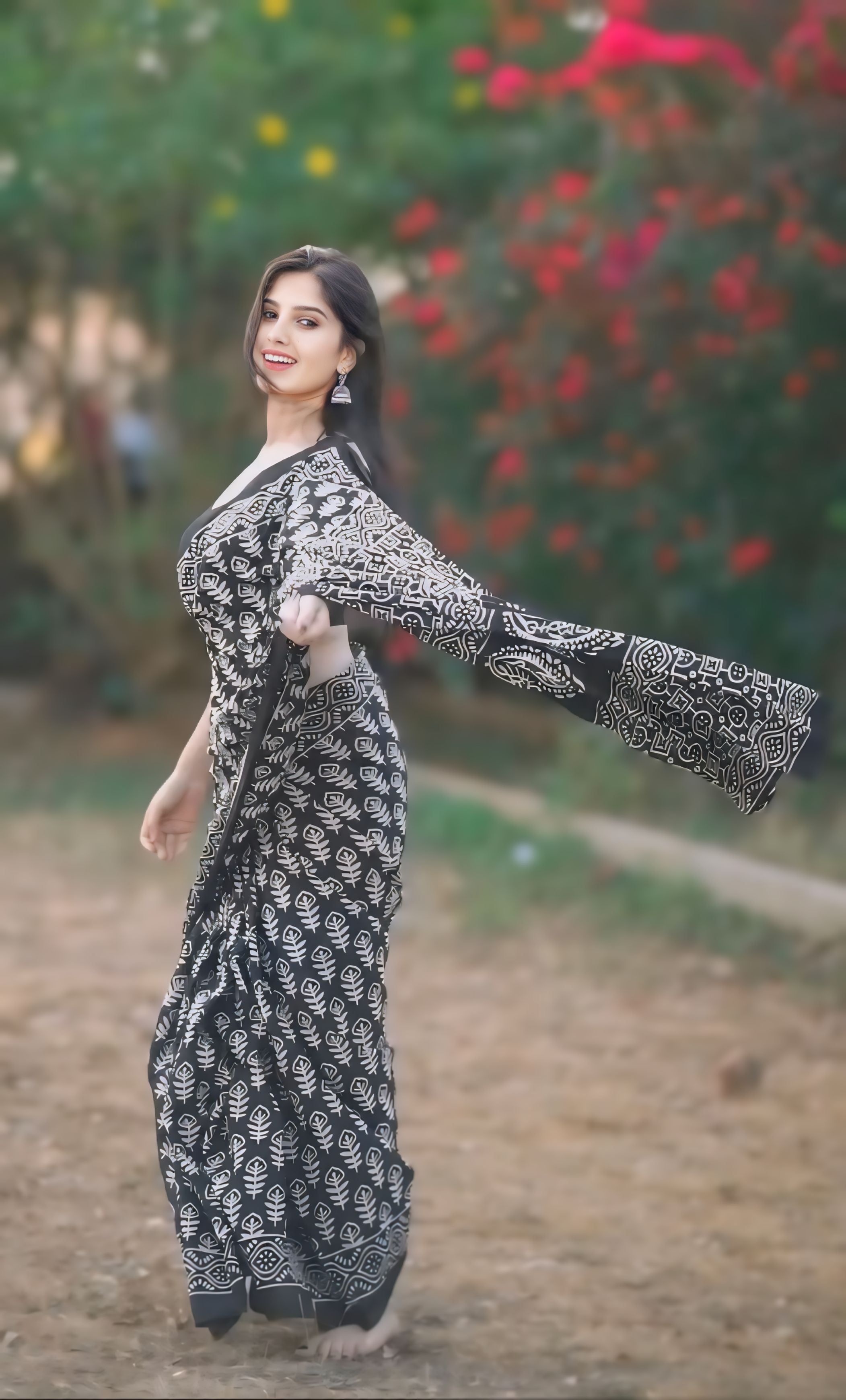 One Minute Ready To Wear Black Cotton Georgette Saree