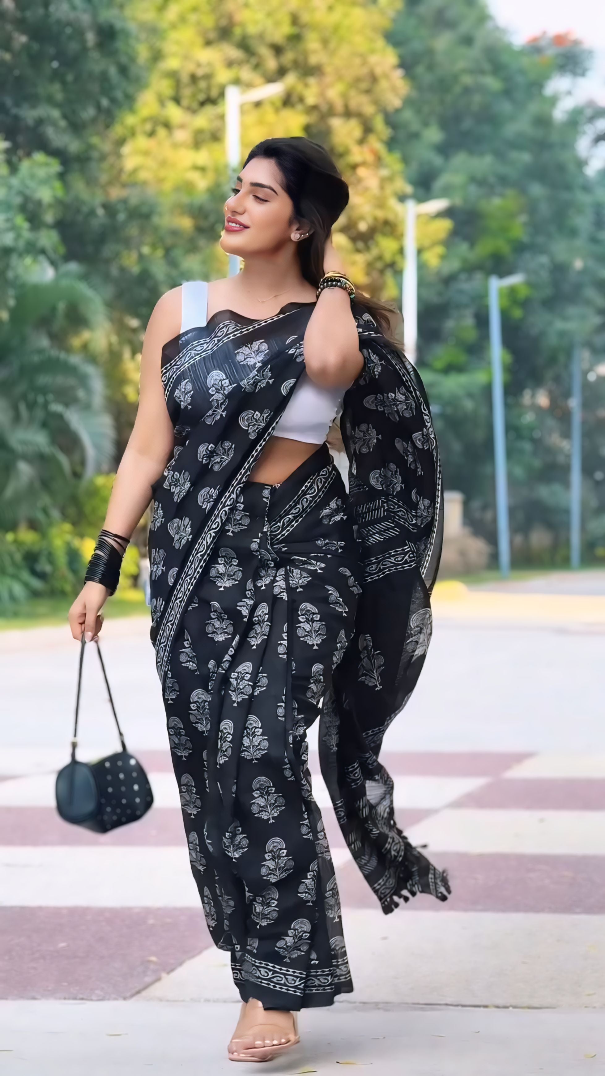 One Minute Ready To Wear Black Georgette Silk Saree