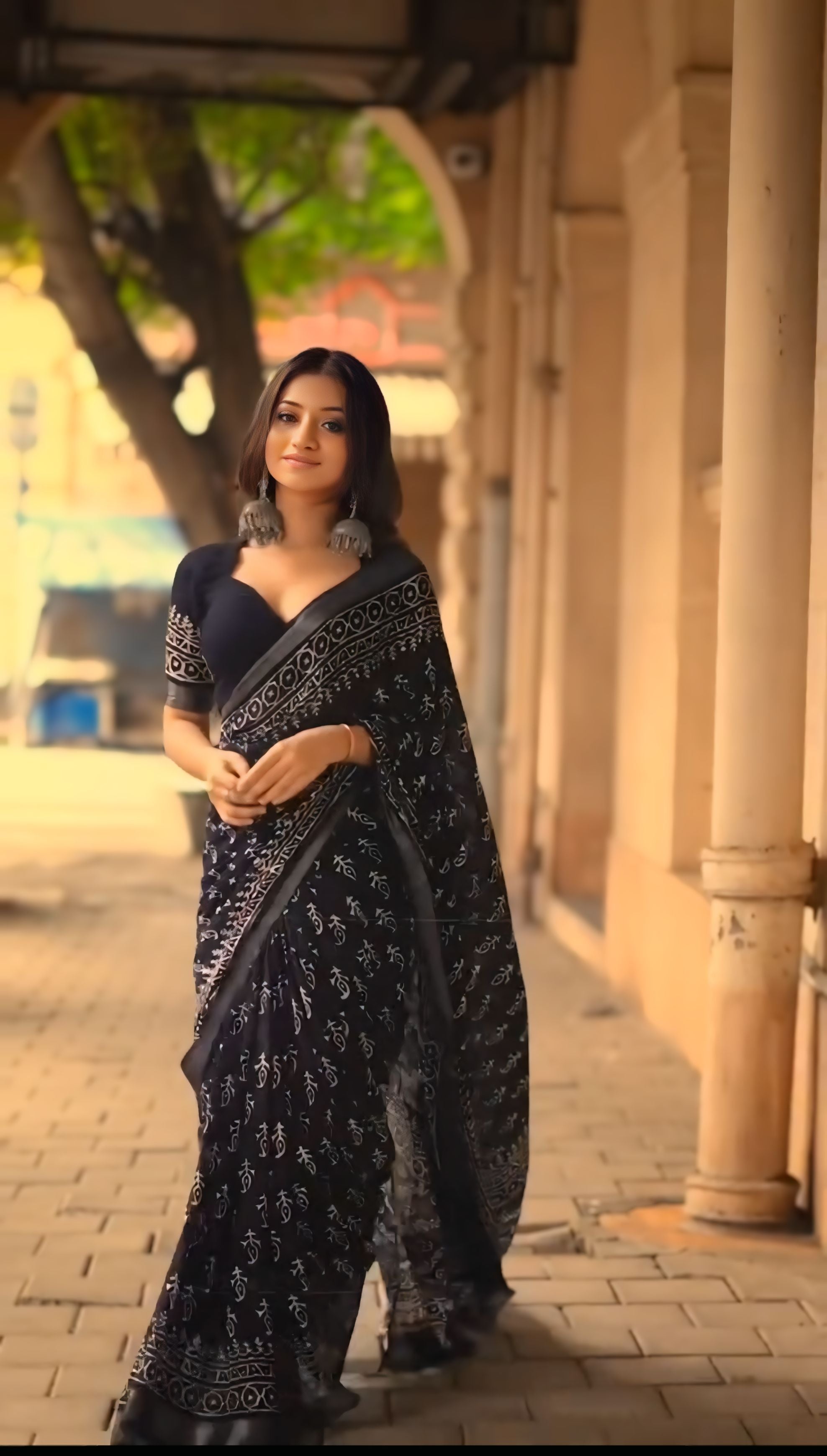 One Minute Ready To Wear Black Color Cotton Saree