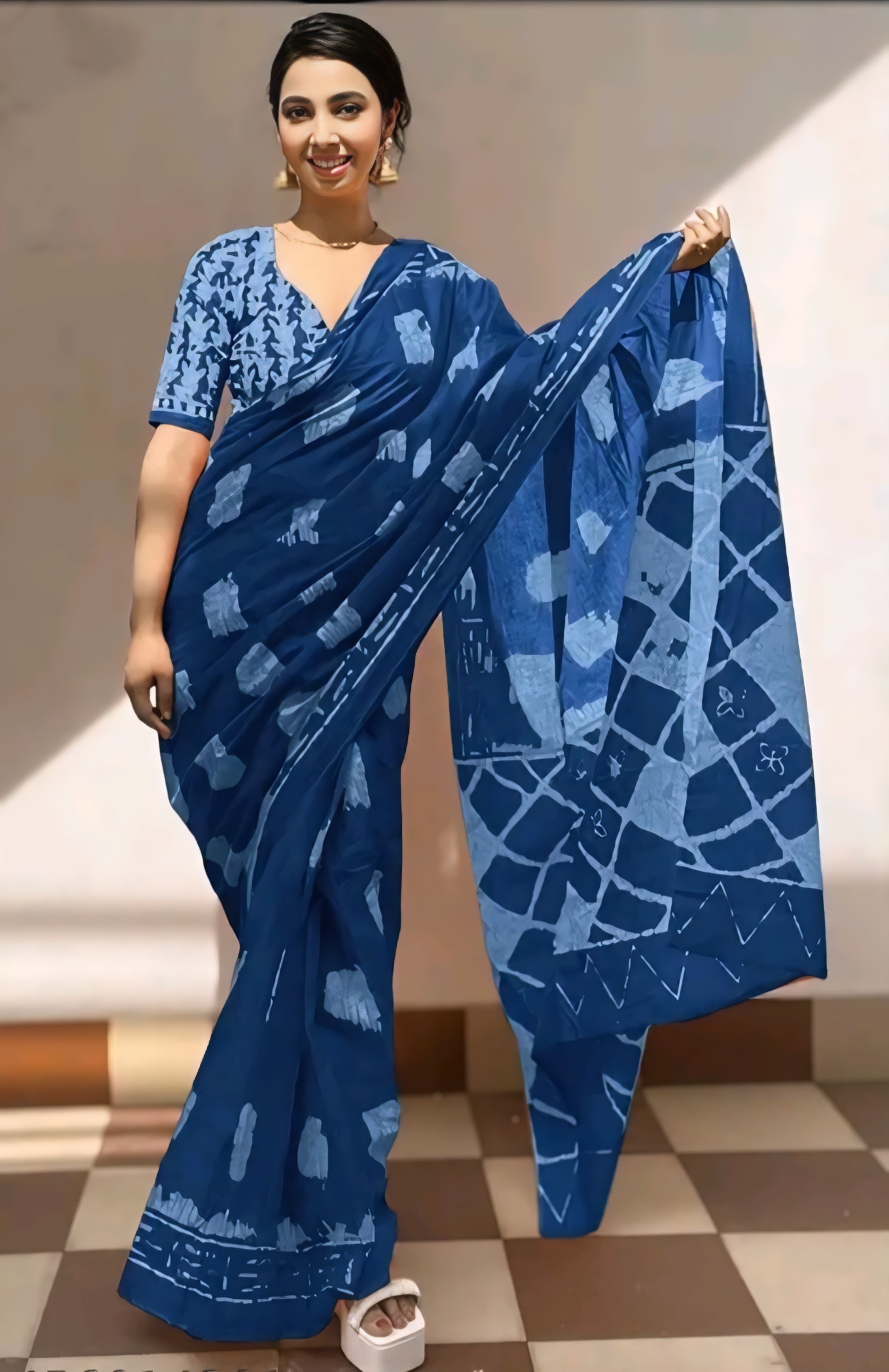 One Minute Ready To Wear Blue Ethnic Motifs Poly Cotton Ikat With Pocket Saree