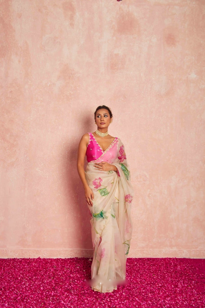 One Minute Ready To Wear The Perfect Blend of Tradition Saree With Stitch Blouse