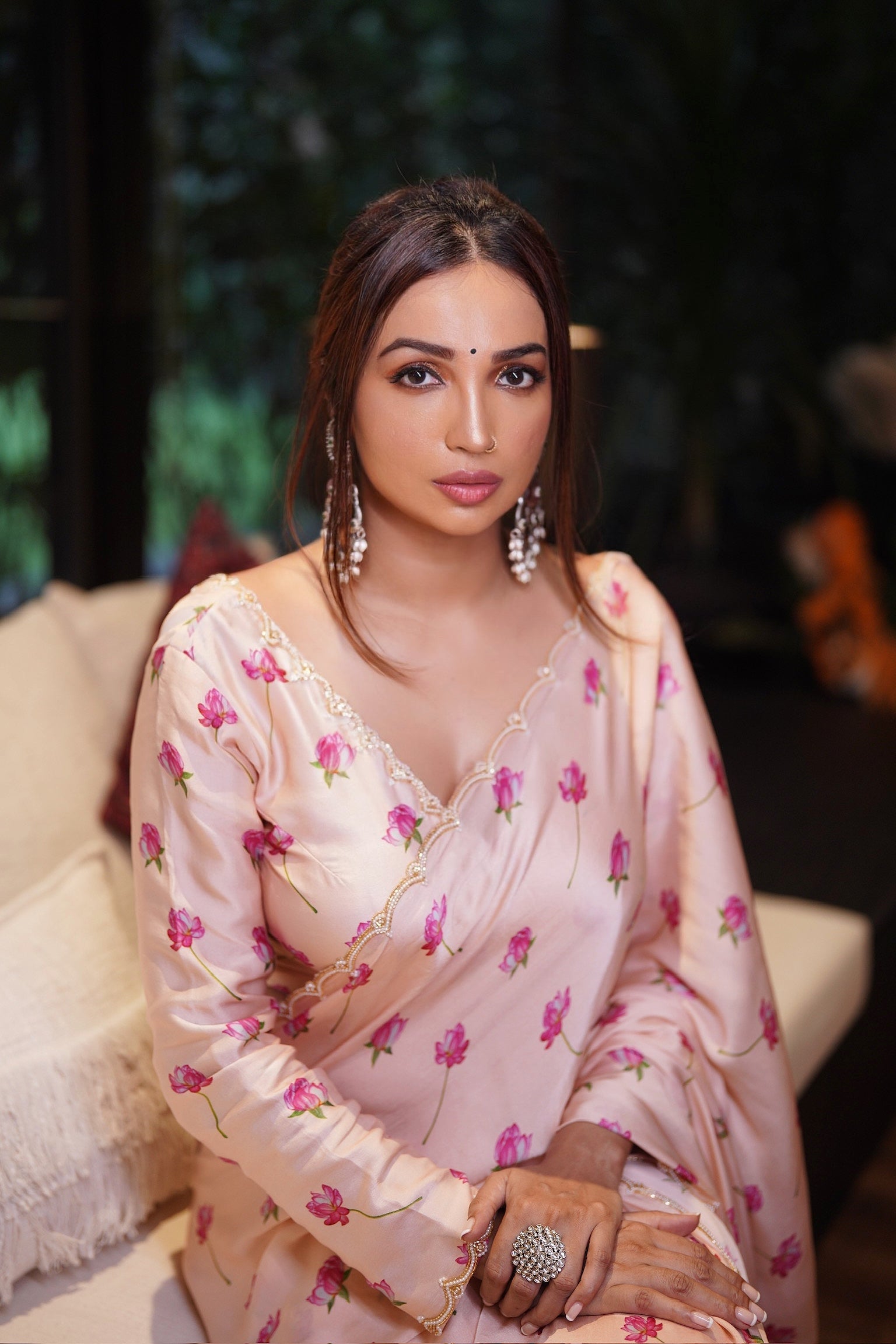One Minute Ready To Wear Peach Floral Printed Mirror Work Saree With Stitch Blouse