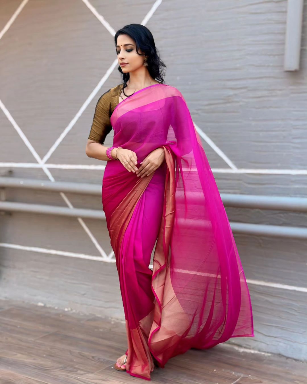 One Minute Ready To Wear Elegant Rose  Ensemble Soft Chiffon Silk Saree