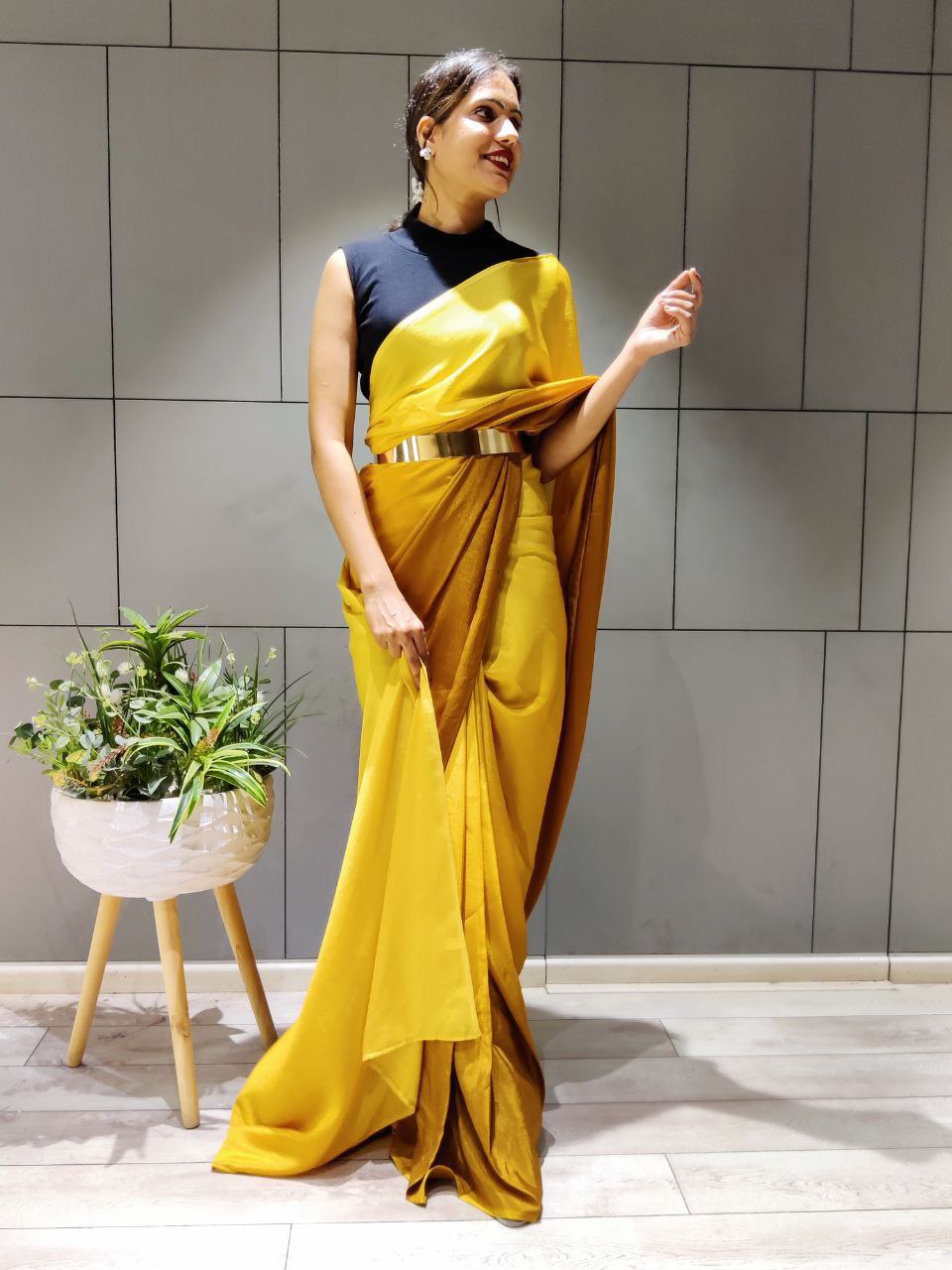 One Minute Ready To Wear Elegant Gradient Yellow Saree
