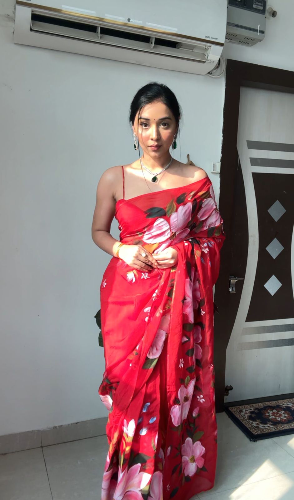 One Minute Ready To Wear Elegant Red Floral Dream Saree