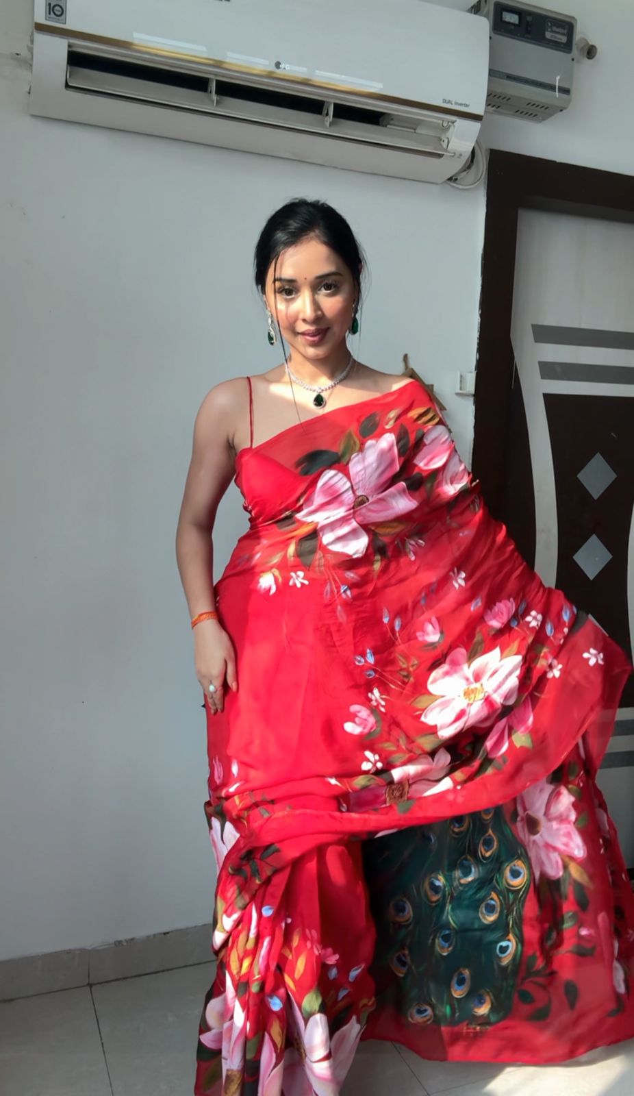One Minute Ready To Wear Elegant Red Floral Dream Saree