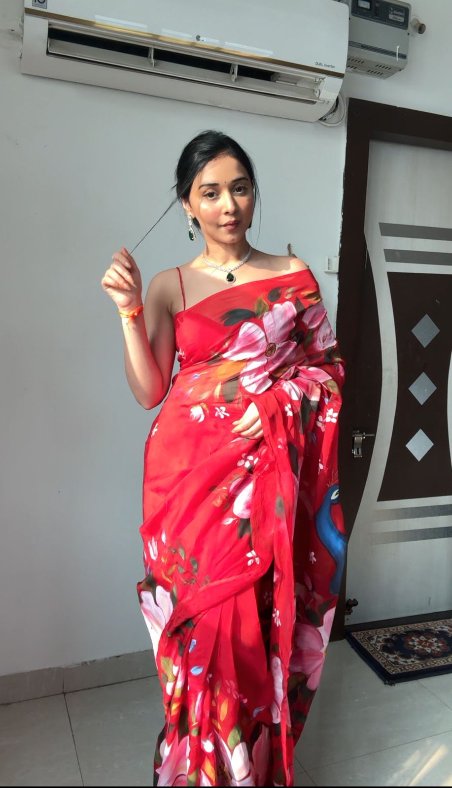 One Minute Ready To Wear Elegant Red Floral Dream Saree