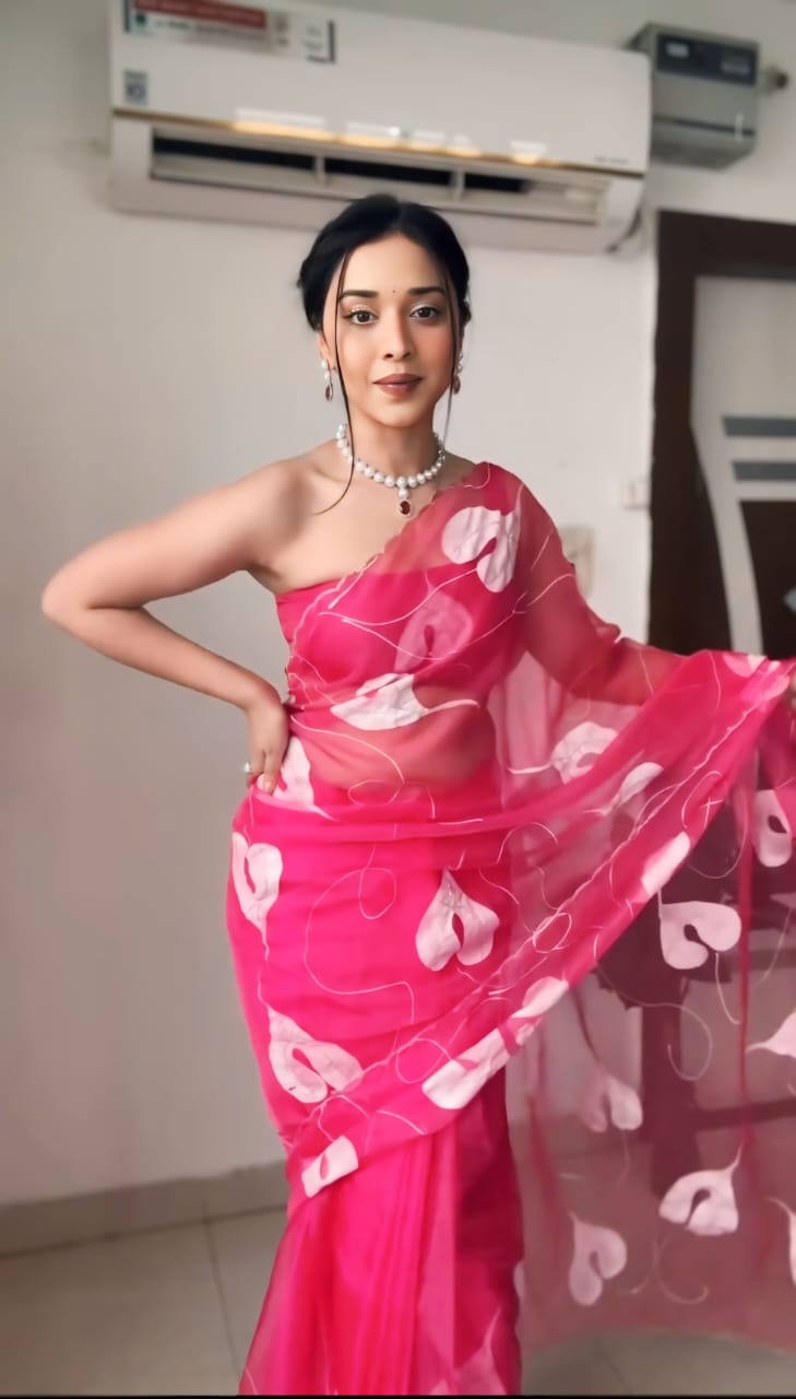One Minute Ready To Wear Pink Floral Printed Organza Saree