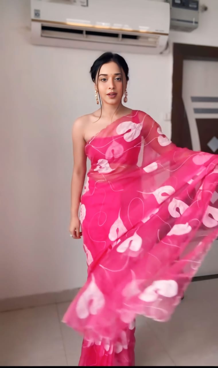 One Minute Ready To Wear Pink Floral Printed Organza Saree