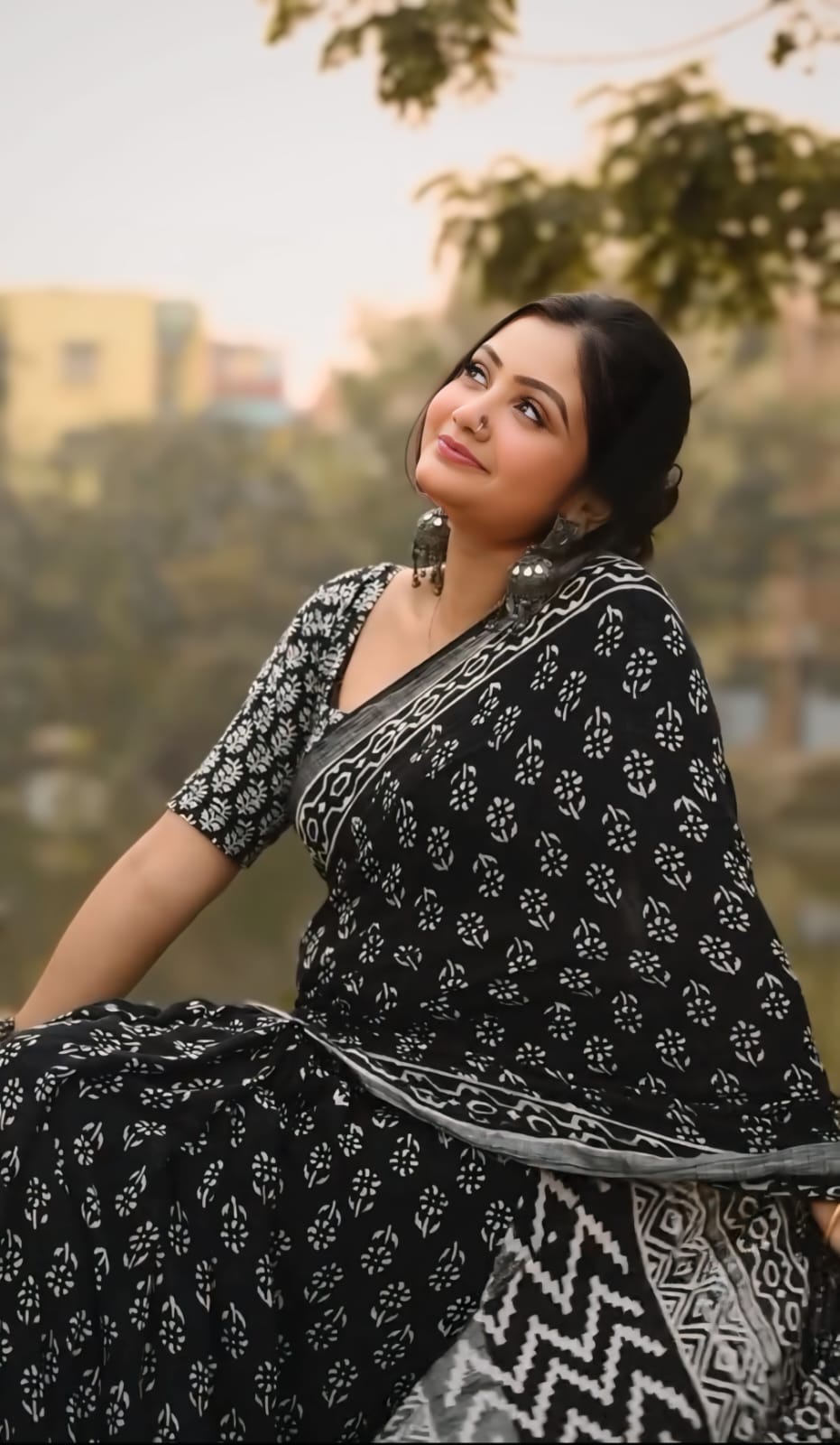 One Minute Ready To Wear Tribal Black Print Georgette Saree