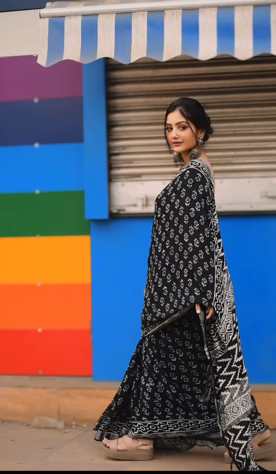 One Minute Ready To Wear Tribal Black Print Georgette Saree