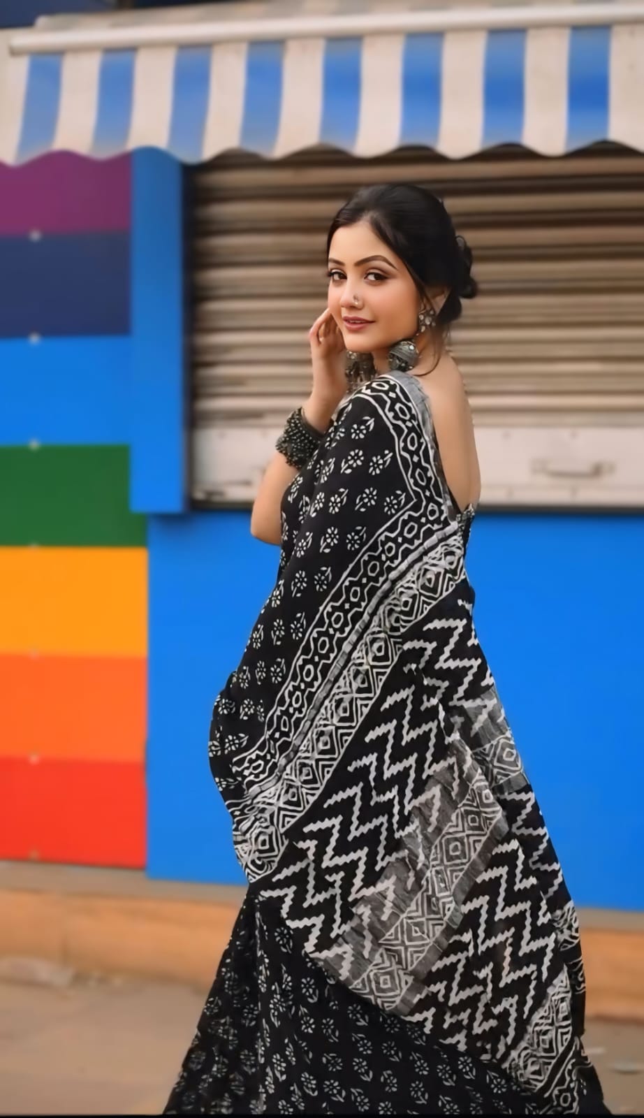 One Minute Ready To Wear Tribal Black Print Georgette Saree