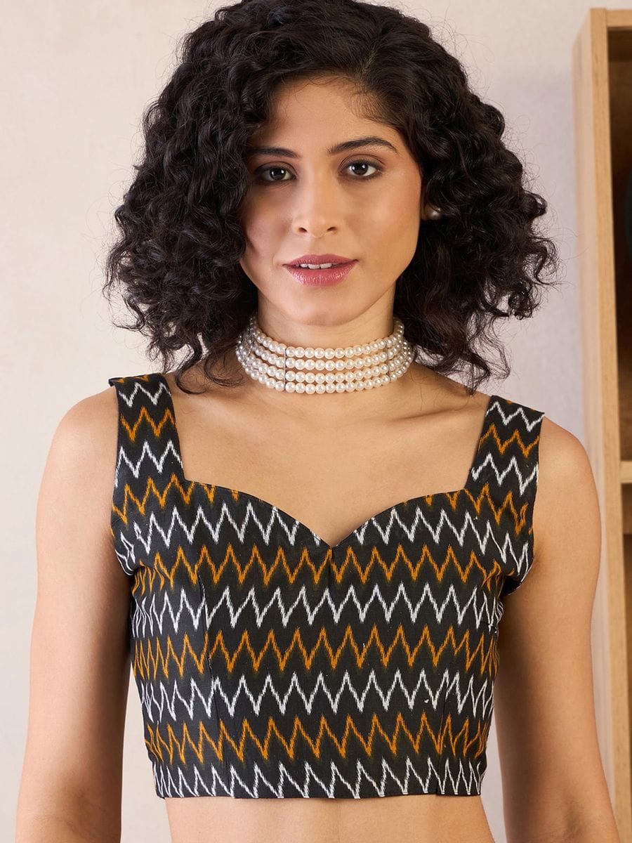 One Minute Ready To Wear Black & White Ethnic Motifs Poly Cotton Ikat With Pocket Saree