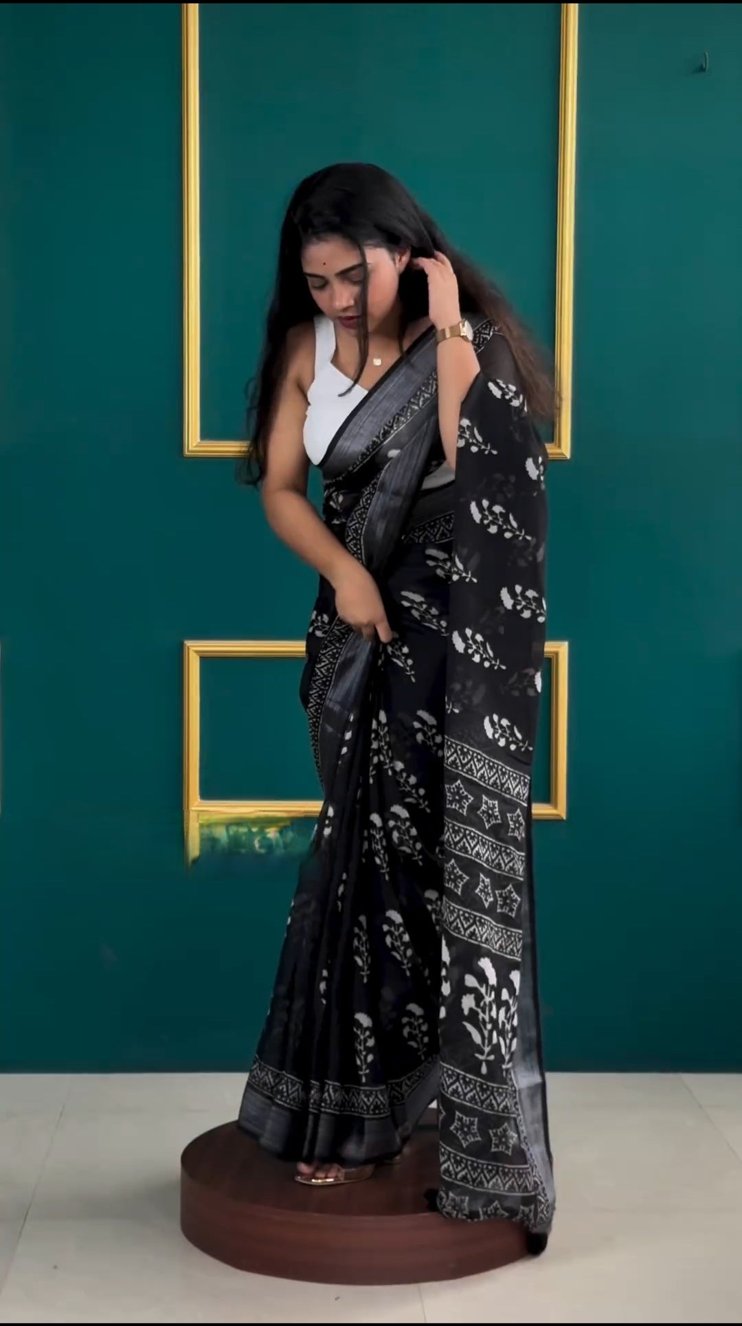 One Minute Ready To Wear Mogra Batik Printed Soft Line Saree