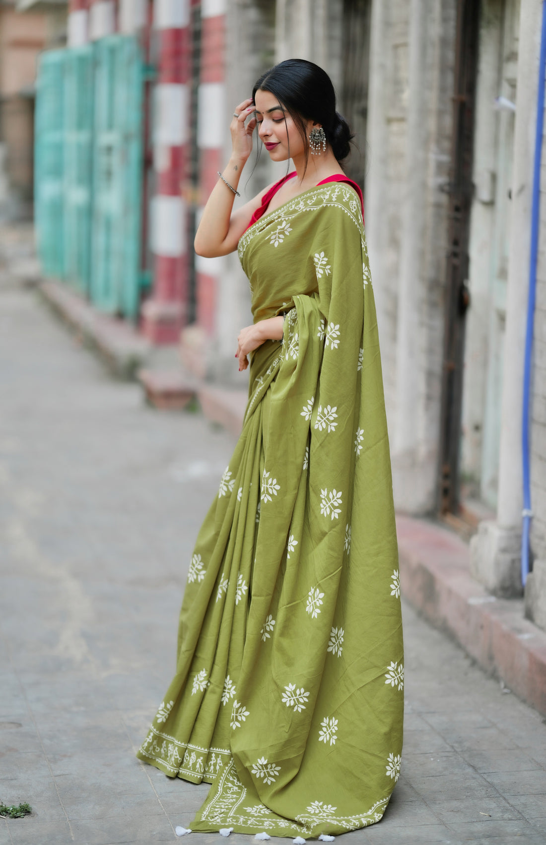 One Minute Ready To Wear Green Color Mulmul Cotton With Pocket Saree