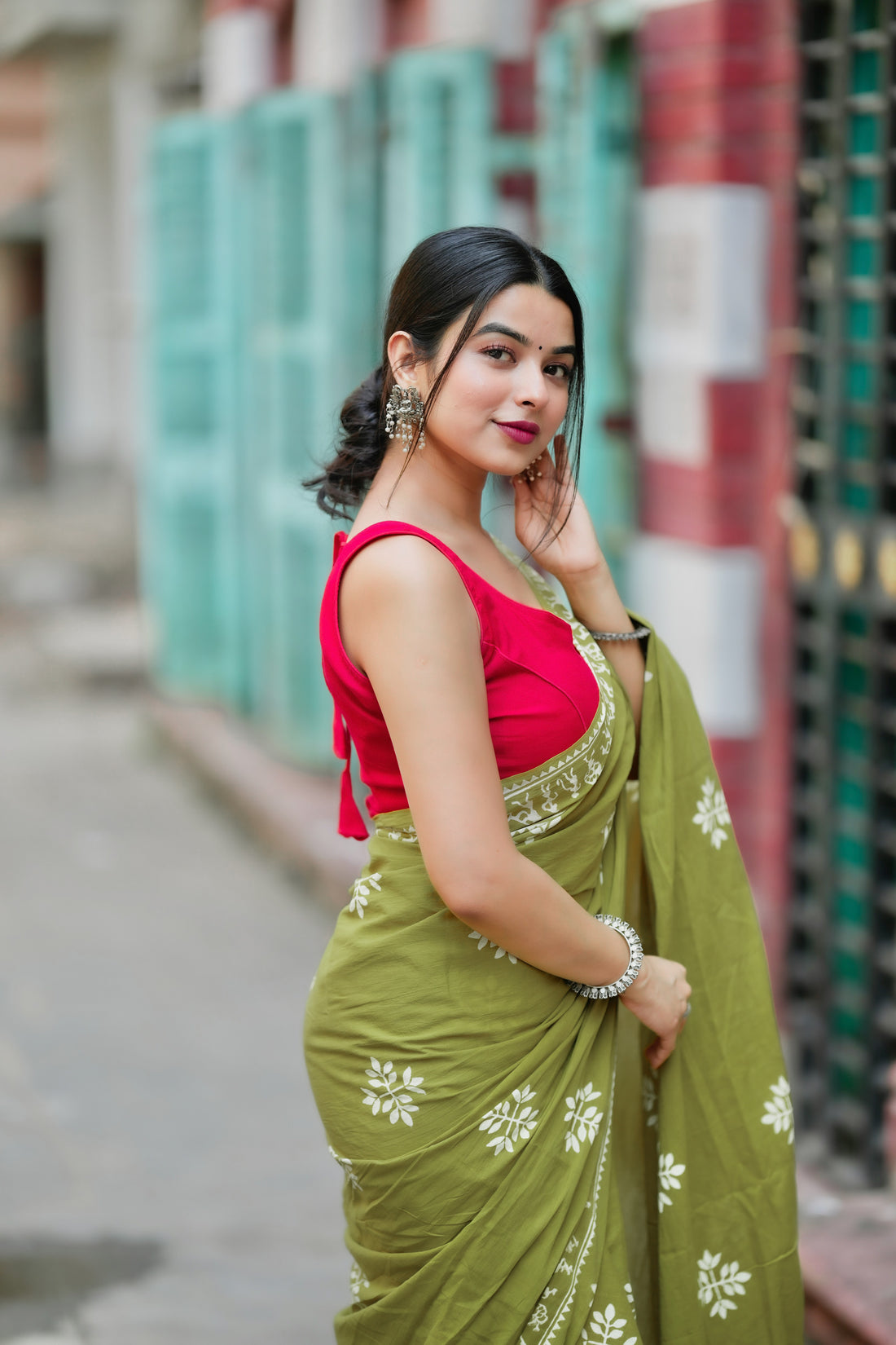 One Minute Ready To Wear Green Color Mulmul Cotton With Pocket Saree