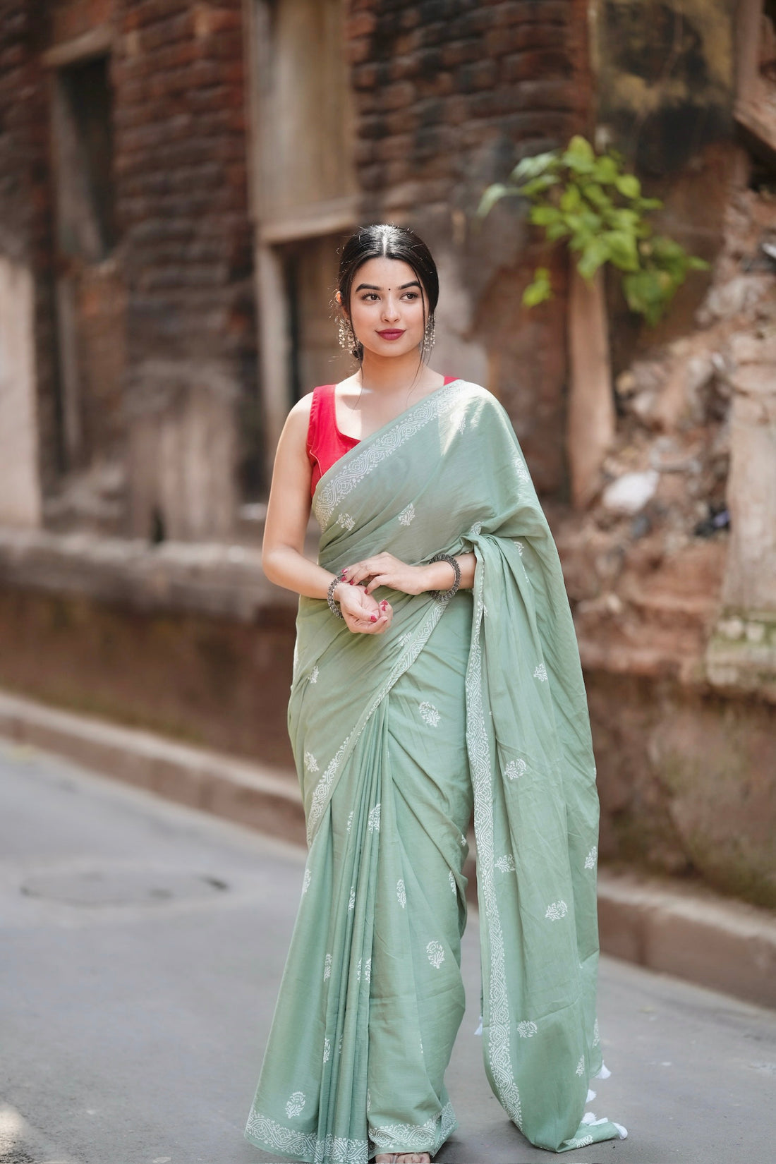 One Minute Ready To Wear Bottle Green Color Mulmul Cotton With Pocket Saree