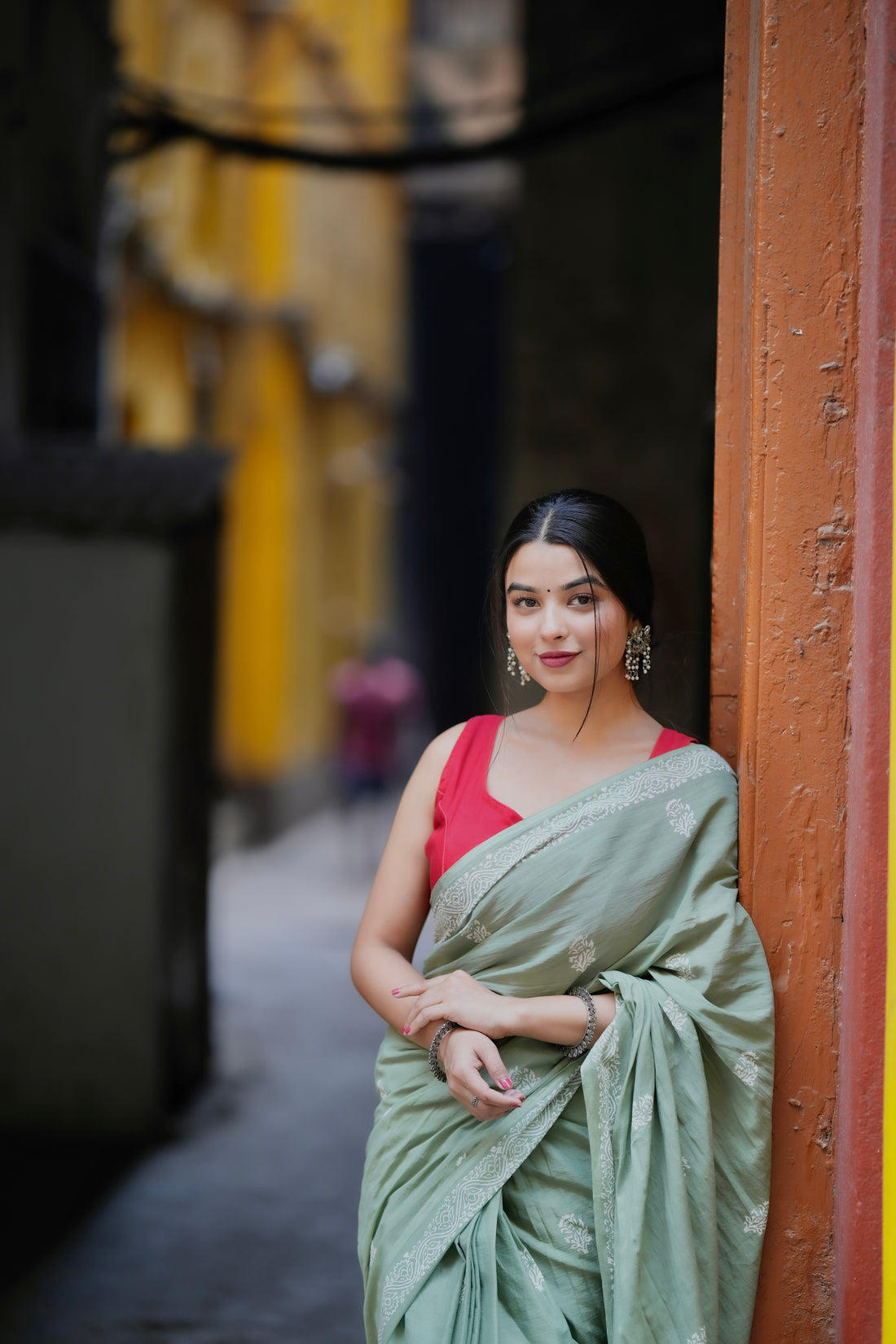 One Minute Ready To Wear Bottle Green Color Mulmul Cotton With Pocket Saree