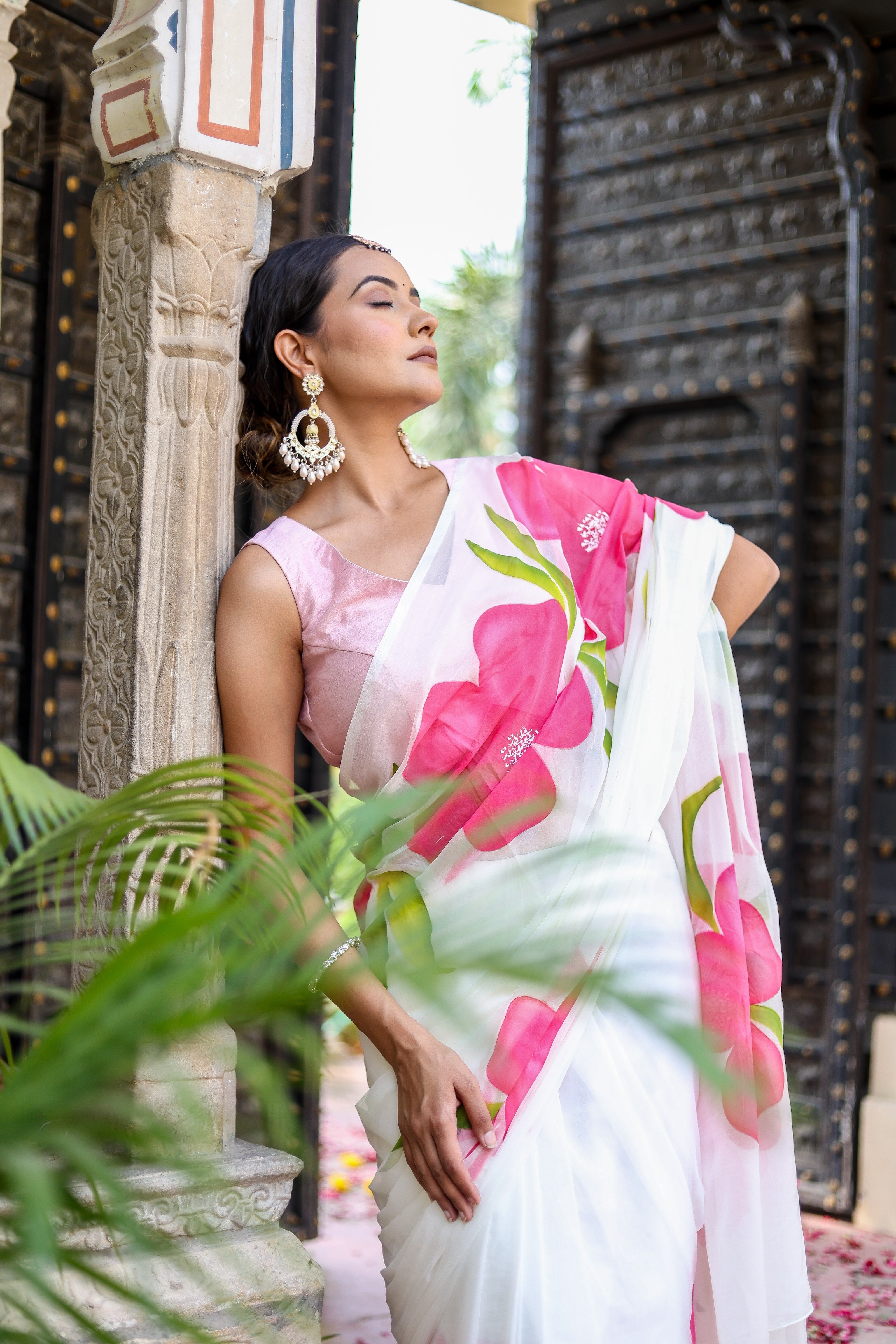 One Minute Ready To Wear White Handpainted Chiffon Saree