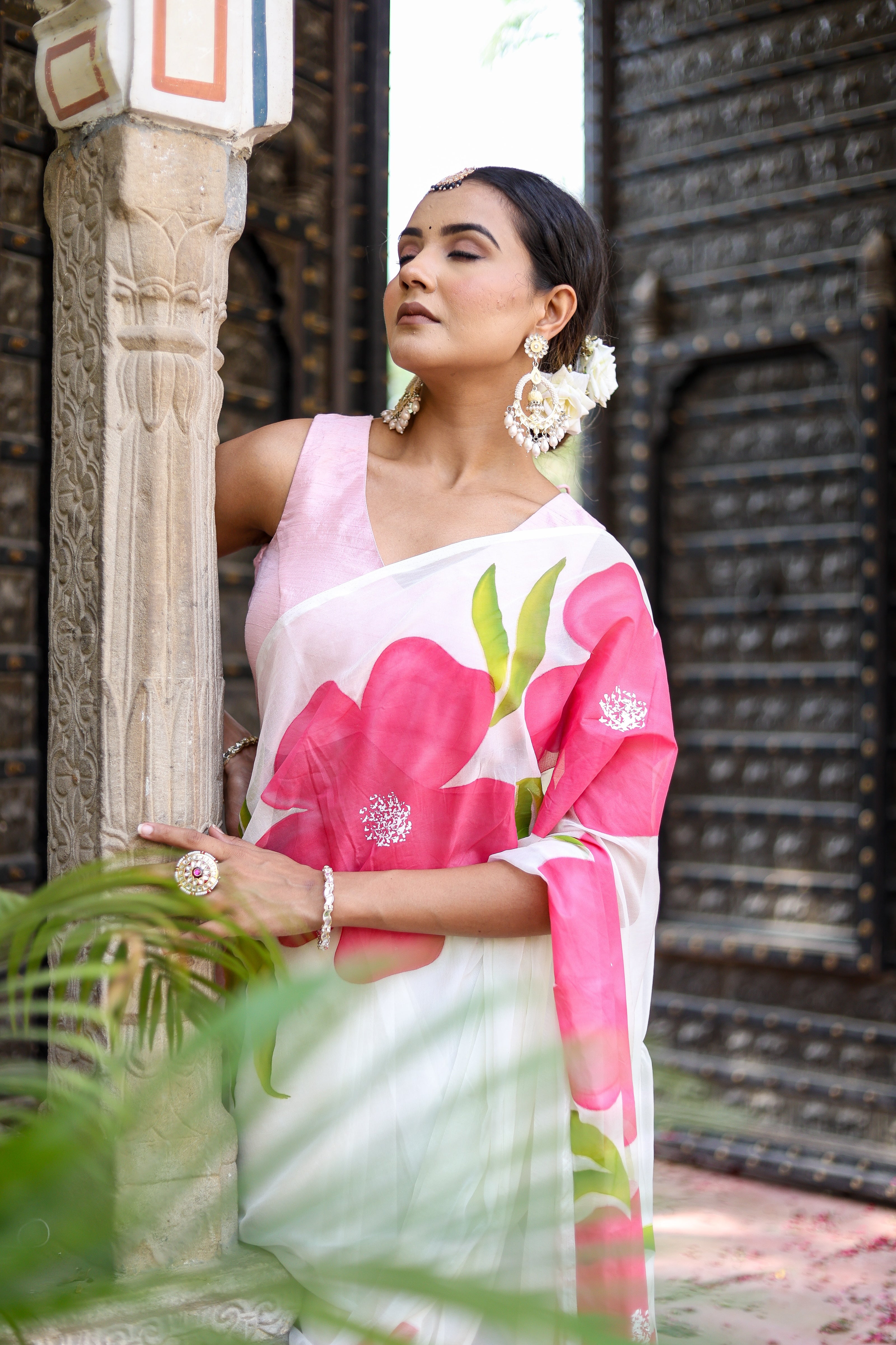 One Minute Ready To Wear White Handpainted Chiffon Saree