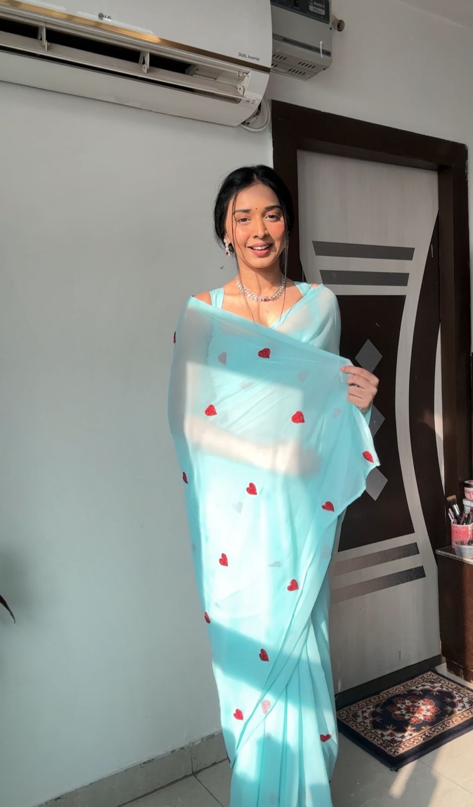 One Minute Ready To Wear Oceanic Opulence Drapery Saree