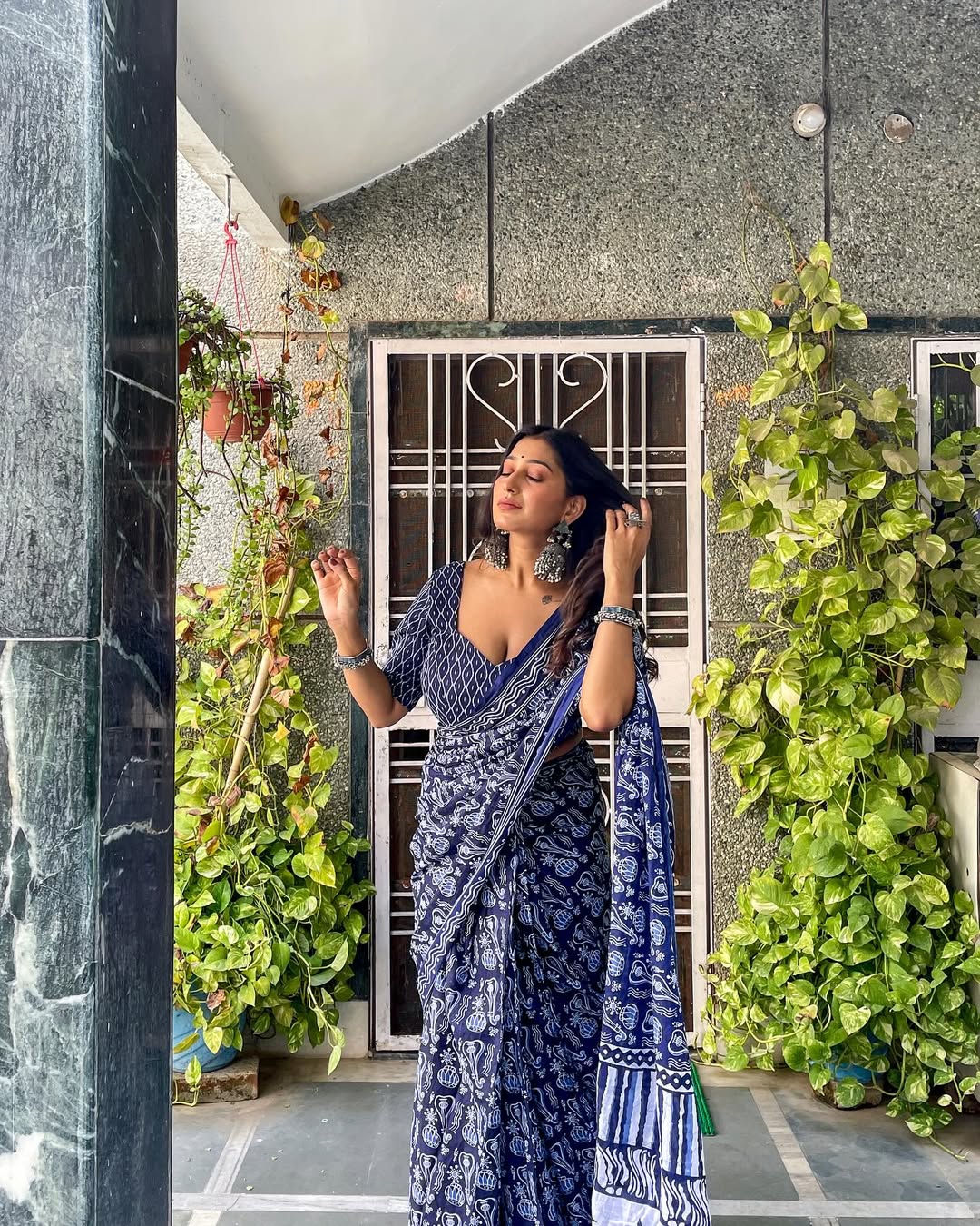 One Minute Ready To Wear Sensational Blue Cotton Saree