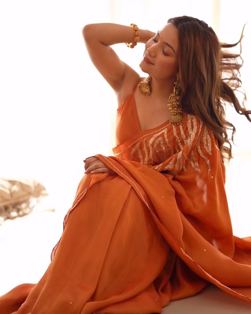 One Minute Ready To Wear Orange Jimmychoo Soft Saree With Stitch Blouse