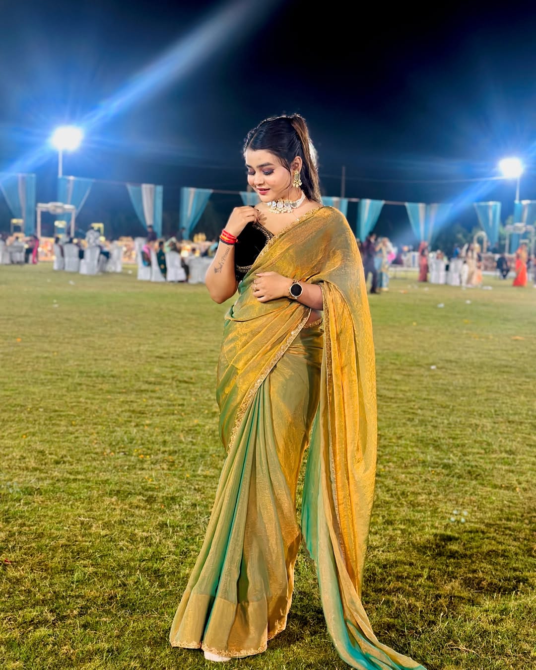 One Minute Ready To Wear Chiffon Embellished Work Two Tone Saree With Stitch Blouse