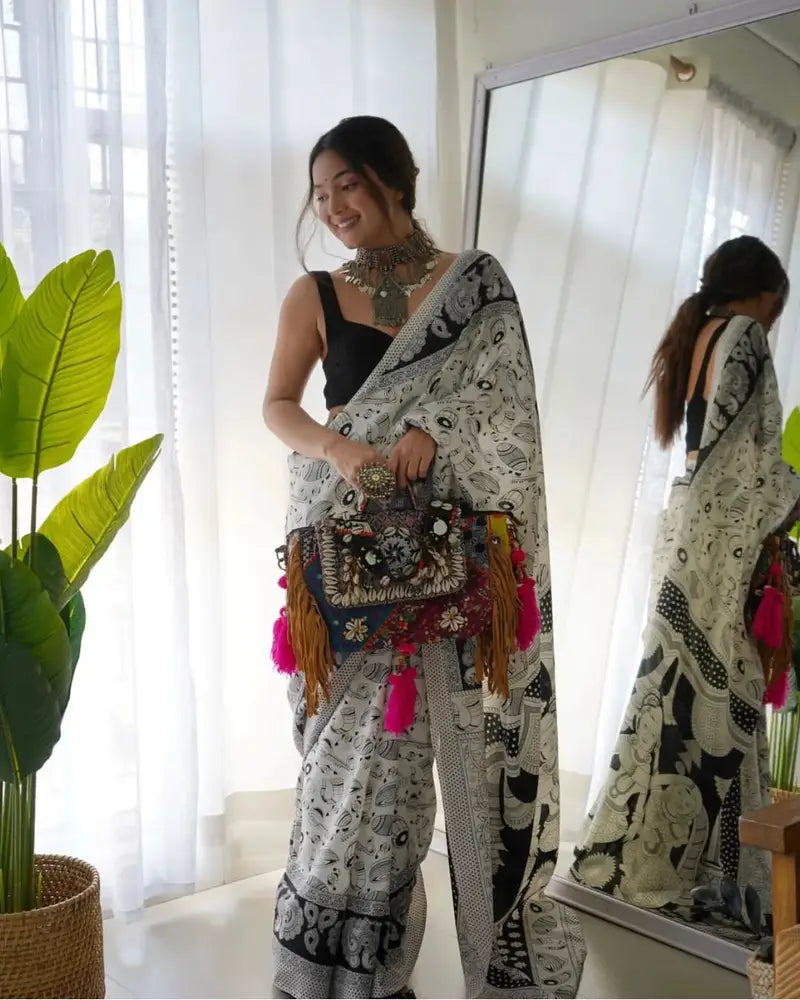 One Minute Ready To Wear Bollywood A Touch of Glamour Saree