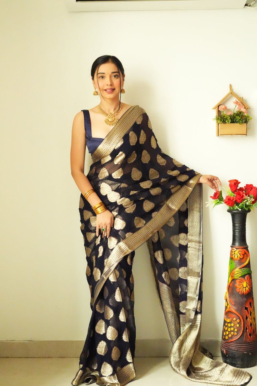 One Minute Ready To Wear Pure Banarasi Silk Saree