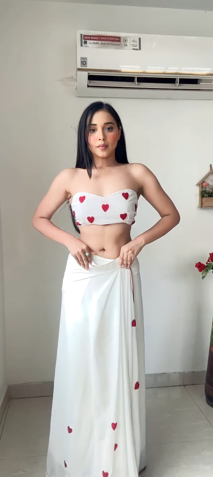 One Minute Ready To Wear Classic  Heartwarming White Saree
