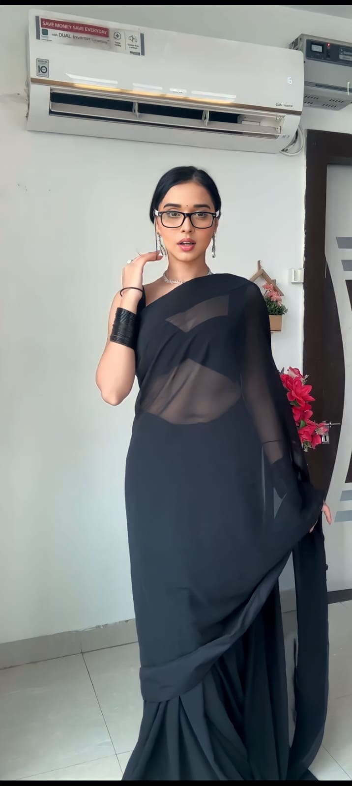 One Minute Ready To Wear Classic Black Charm Saree