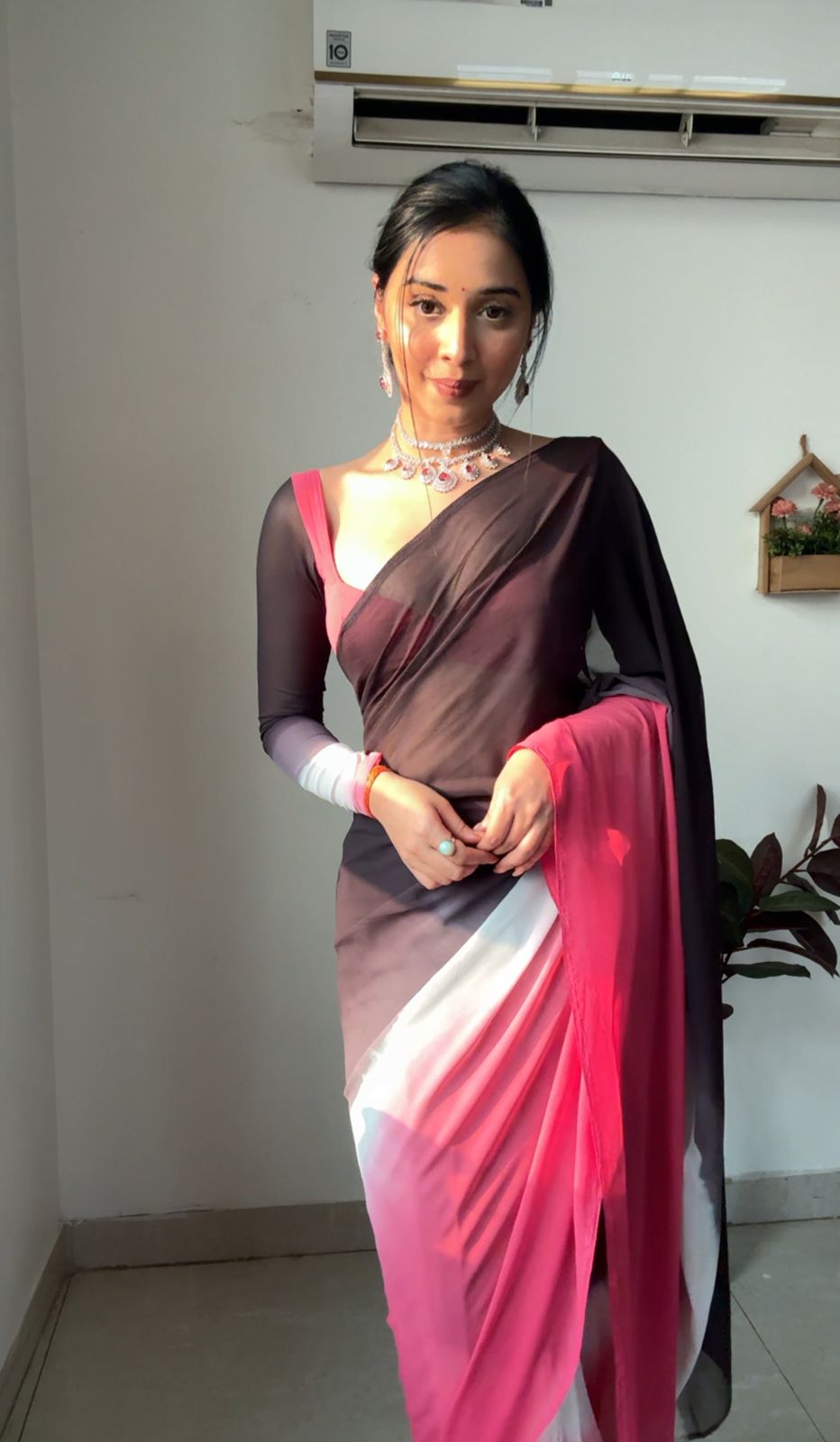 One Minute Ready To Wear Radiant Floral Weave Charm Saree