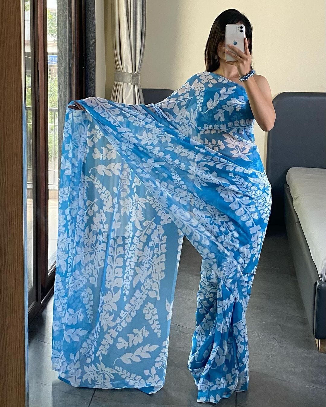 One Minute Ready To Wear Floral Breeze Saree