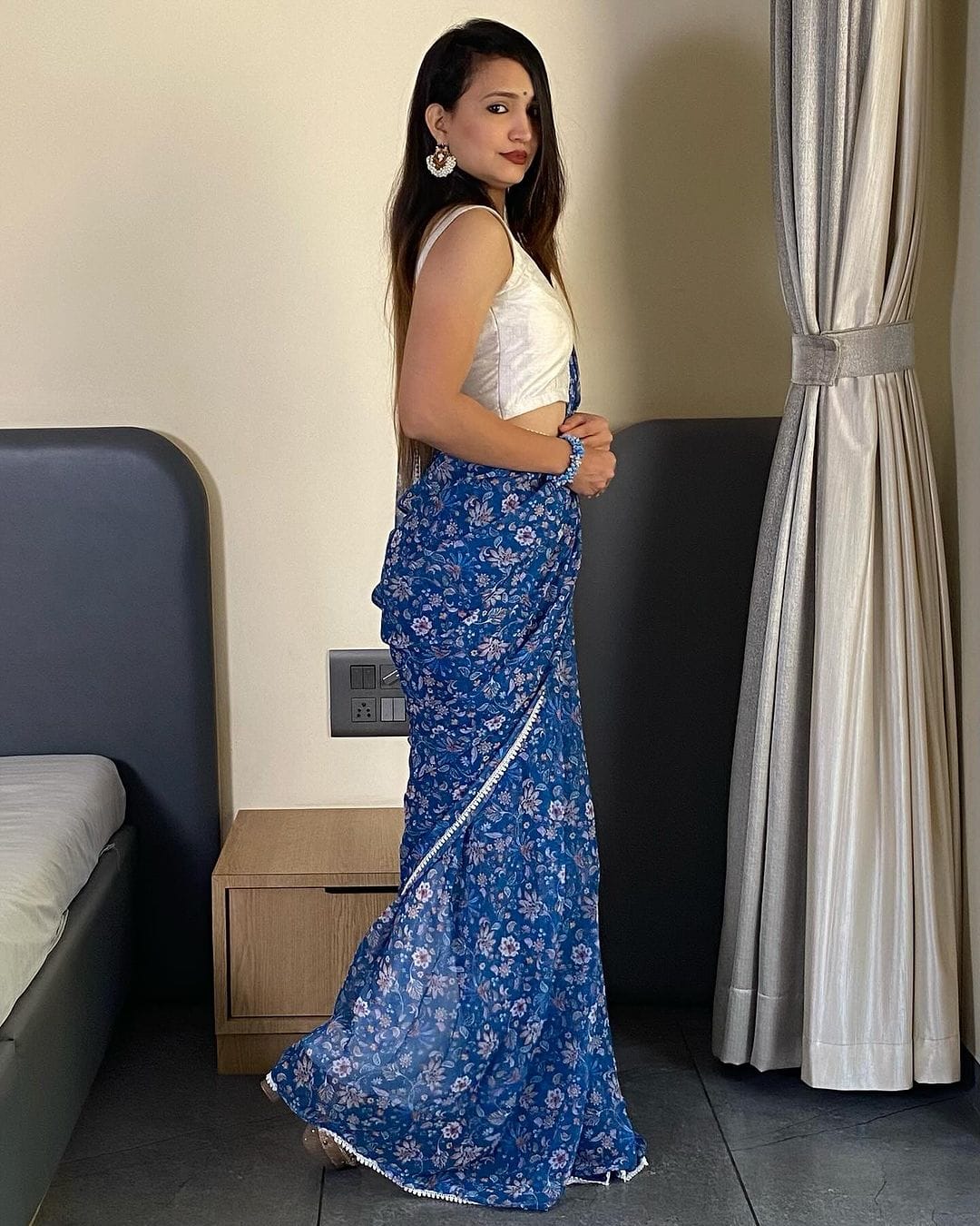 One Minute Ready To Wear Floral Elegance Blossom Breeze Saree