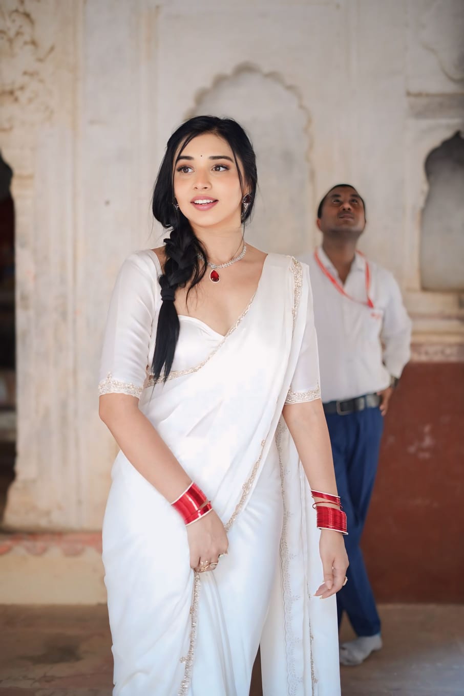 One Minute Ready To Wear Classic Graceful Elegance White Saree With Stitch Blouse