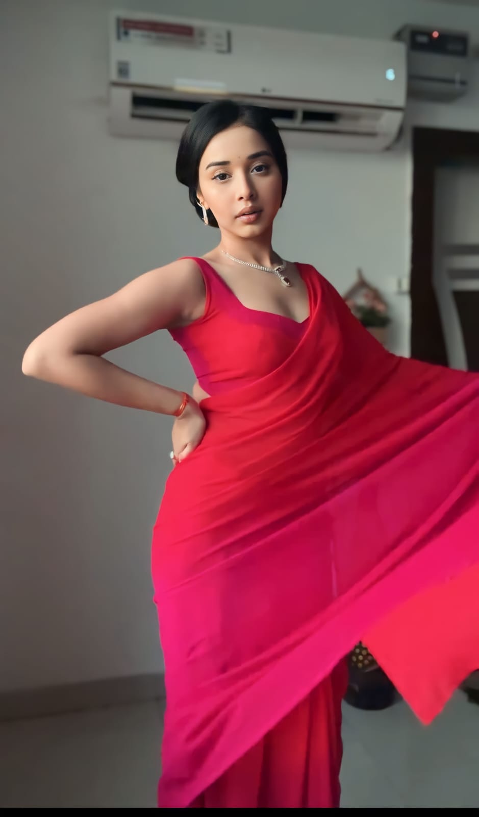 One Minute Ready To Wear Red Ombre Georgette Saree