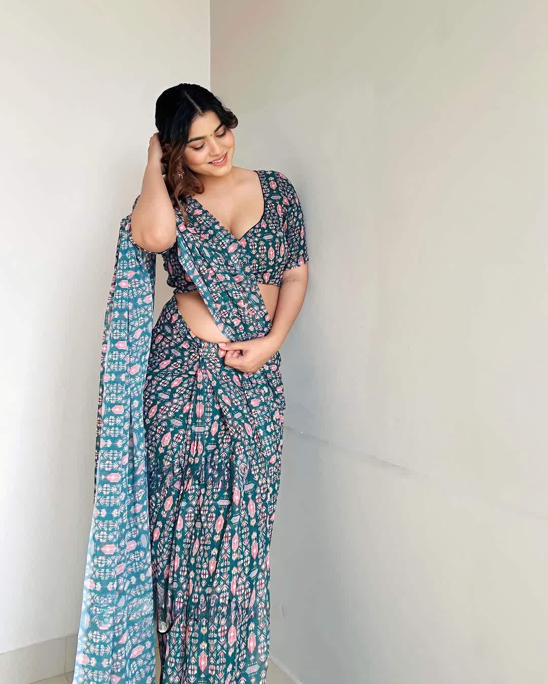 One Minute Ready To Wear Classic beauty Printed Saree